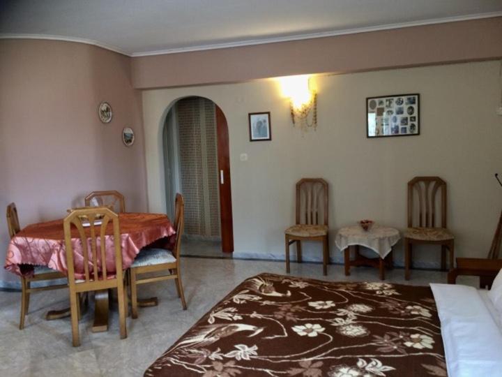 Mikro Katafygio Stavli Esterno foto